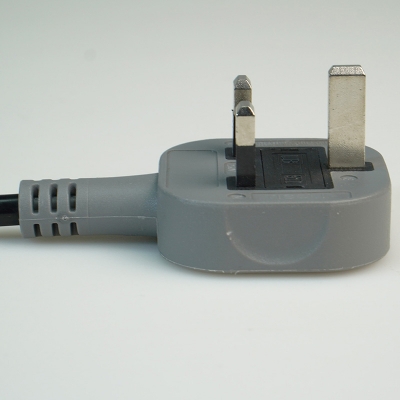 UK Plug to C13 Monitor Power Cord