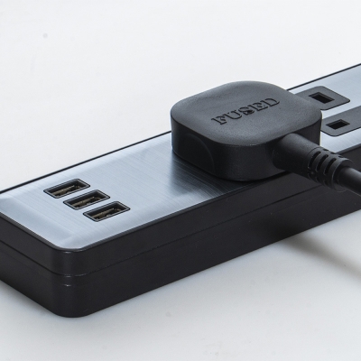 13A Power Strip 3 Way Outlets 3 USB 