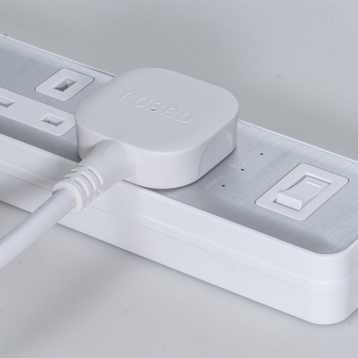 3 Outlet and 3 USB UK Power Strip